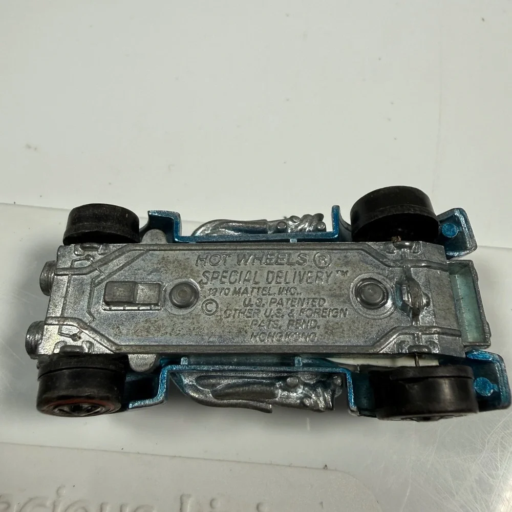 Hot Wheels Special Delivery‎ Diecast Car Redline Vintage 1969 With Button USA